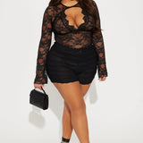 Camisa Top Winnie Lace Cut Out - Negro