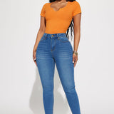 Pantalón De Mezclilla Ajustado Con Stretch Vibe Check Curvy - Deslavado Medio