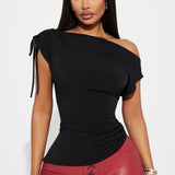 Camisa Top Valeria Ruched Boat Neck - Negro