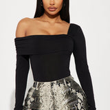 Pantiblusa Gia One Shoulder - Negro