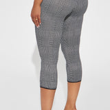 Mallas Jazlyn Houndstooth Capri - Blanco Negro