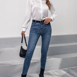1637285362c6d8089b54f417360d676188a066601d_thumbnail_900x.webp