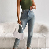 16782607722ab2e466c7f02a1be08172abde4de676_thumbnail_900x.webp