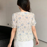 1711335448e39f3a111349a0c7874de2d04c4b9382_thumbnail_900x.webp