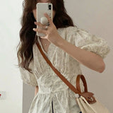 171496136871044fc94943bbd6f735218253d14288_thumbnail_900x.webp