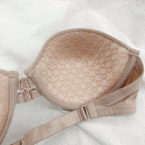172221676715d597a73ba553b99ccfe448a7cdcb3d_thumbnail_900x.webp