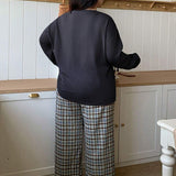 173252918620135b24d37f045f5092ee0528e79354_thumbnail_900x.webp