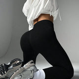 173260127572a80d0160f8825be4df876a2915a298_thumbnail_900x.webp