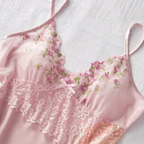 17358837960303db2f7257af1ed18955f3a54de689_thumbnail_900x.webp