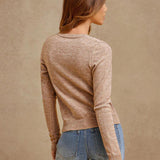1737049928488b3a2cd0797507d6f33cc7e81ccdee_thumbnail_900x.webp