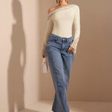 174038187632ca79ff82d16cf35d04edac2b5a624f_thumbnail_900x.webp