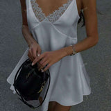 174428771192e5d5bb9ee7d83f968631cc3a0b7739_wk_1744875950_thumbnail_900x.webp