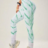 1744612636b931ba00efa1a4c25bcf62cf51bd1b88_thumbnail_900x.webp