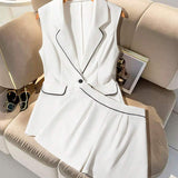 1744869260489cee2800d6b7f8dc9c67c42552f523_thumbnail_900x.webp