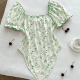 175159178886457b85d258382e978f94483dedb4e7_thumbnail_900x.webp