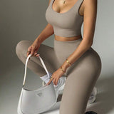 175159890885fe81460a55f4e7556c519f29b7f370_thumbnail_900x.webp