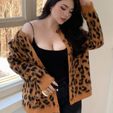 175384510797f7a76e2ec06e408d6e36aeafebacab_thumbnail_900x.webp