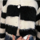 175423629046ec71f47add05dec64a7b8799ea79c1_square_thumbnail_900x.webp