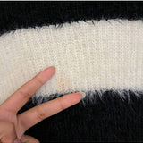 1754236290a304a81740d934c672d6e5fb50fe5518_square_thumbnail_900x.webp