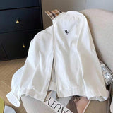 1755163591d688e061bb11c353490c7827fb350a6a_thumbnail_900x.webp