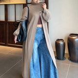 17558263082658cdea49668170a6e6ed8772b1cdde_thumbnail_900x.webp