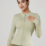 1756187966d99e6ae5bb841bc9153f2f44a1d2f4e4_thumbnail_900x.webp