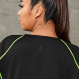 Yoga Futuristic Camiseta deportiva suave con puntada de manga raglan