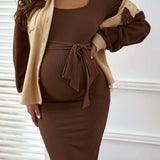 Maternidad Vestido ajustado de cuello scoop con cinturon de muslo con abertura
