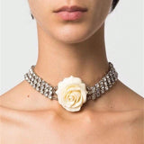 NEW Collar De Flor Rosa Grande 3d Acrilico De Resina Exagerada Europea Y Americana Con Cadena De Clavicula Gargantilla De Diamantes De Imitacion