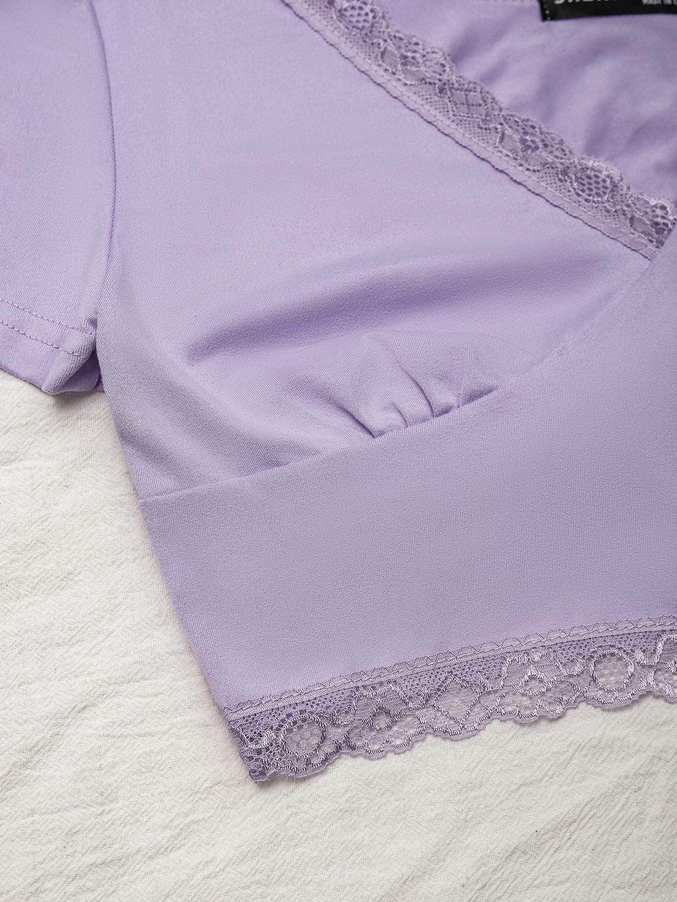 Lila Purpura / M Camiseta corta ribete con encaje