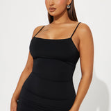 Vestido mini de cuello cuadrado simple - Negro