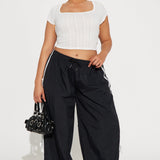 Pantalón Lisa Windbreaker Track - Negro