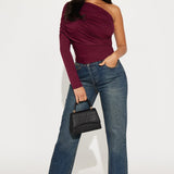 Camisa Top Venus Ruched Long Sleeve One Shoulder - Vino Tinto