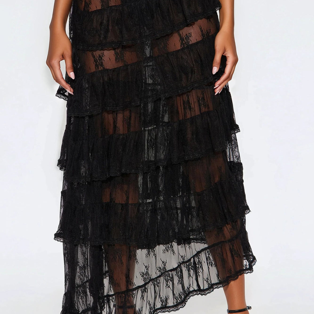 https://cdn.shopify.com/s/files/1/0293/9277/files/04-01-25_S4_9_FN4431MXPC_Black_RA_AP_10-38-27_8675_ES-Adia_PXF.jpg?v=1744240452