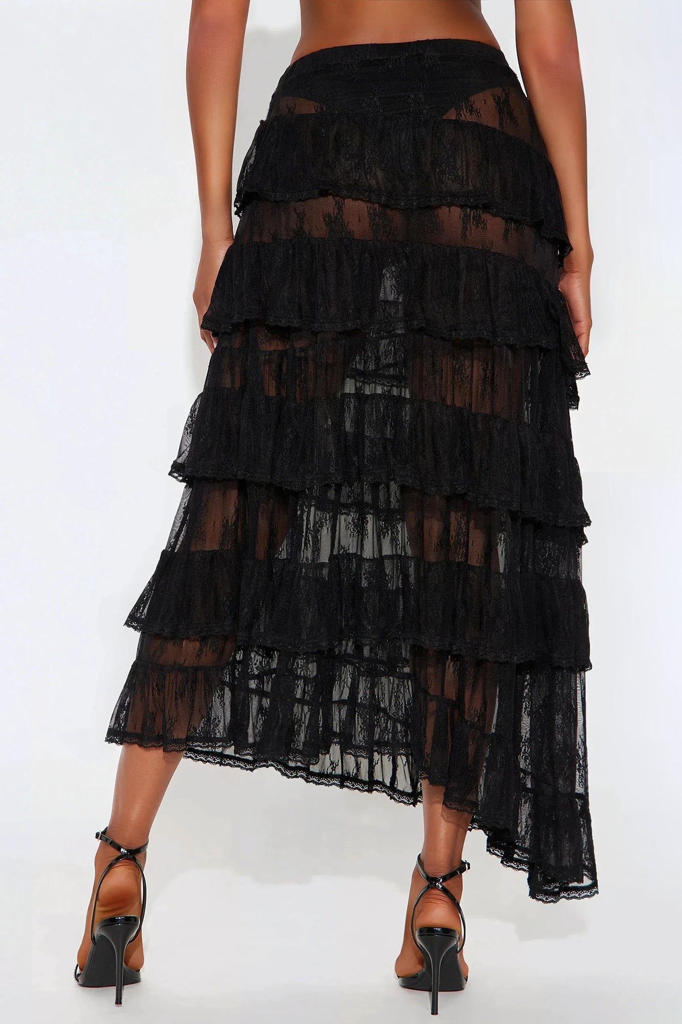 https://cdn.shopify.com/s/files/1/0293/9277/files/04-01-25_S4_9_FN4431MXPC_Black_RA_AP_10-39-15_8683_ES-Adia_PXF.jpg?v=1744240451
