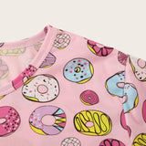 Conjunto de pijama con estampado de donut con mascara de ojo