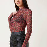 BAE Top floral de margaritas de cuello alto sin Brasier