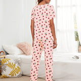 Conjunto de pijama con estampado de cereza con macara de ojo