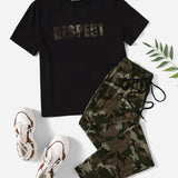 Mulvari Conjunto top con estampado de letra con joggers de camuflaje