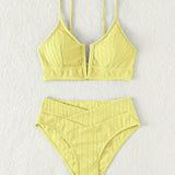Swim Conjunto de bikini texturizado Sujetador con aros en V y traje de bano de 2 piezas con parte inferior estilo hipster
