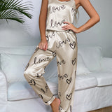Conjunto de pijama con estampado de corazon y letra de saten