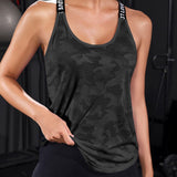 Yoga Trendy Top deportivo de camuflaje con panel de cinta con letras, top de gimnasio