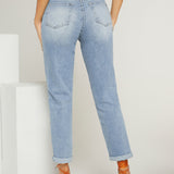 Jeans mom con lavado ligero desgarro con abertura