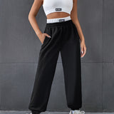 EZwear Top tank con slogan con parche con pantalones deportivos