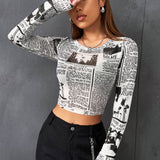 EZwear Top crop con estampado de periodico