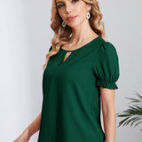 Blusa Verde Con Mangas Infladas Y Cuello De Cerradura