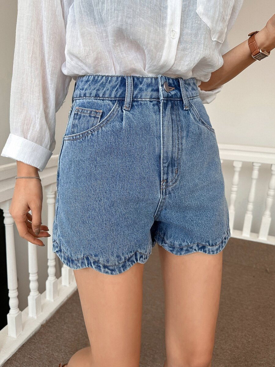 1674955314e9cae3c40b62cc1e93210deb5d040b48_thumbnail_900x.webp
