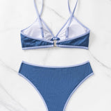 Swim Conjunto de bikini acanalado Sujetador vinculado con anillo de union en contraste y parte inferior de bikini Traje de bano de 2 piezas