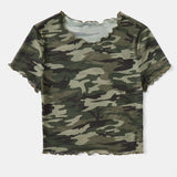 EZwear Gorpcore Top crop con estampado de camuflaje ribete en forma de lechuga