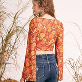 MOD Top crop con estampado floral con cordon delantero